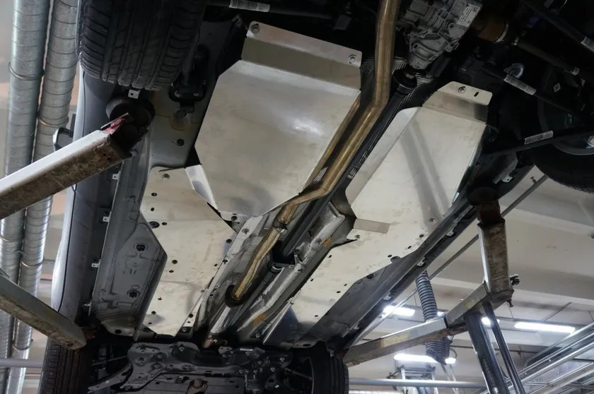 Защита алюминиевая АВС-Дизайн для картера, днища, бака Jeep Renegade 2014-2022 фото 5