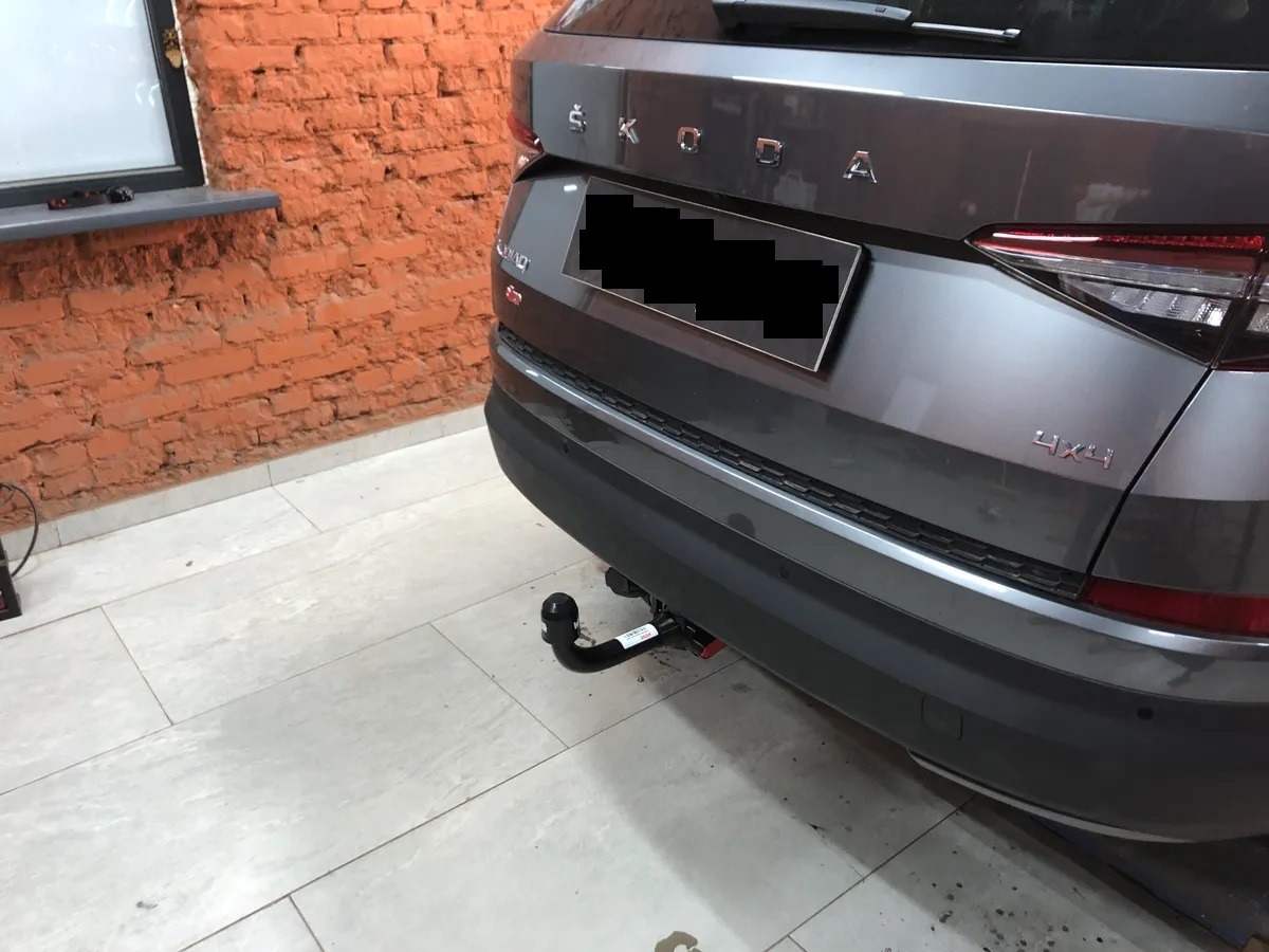 Быстросъёмный фаркоп Oris  для Volkswagen Tiguan (Mk.I/Mk.II) 2016-2024 /  Seat Ateca 2016- /  Skoda Kodiaq (Mk.I) 2017-2023 / Skoda Karoq (Mk.I) 2017- Шар AV фото 14
