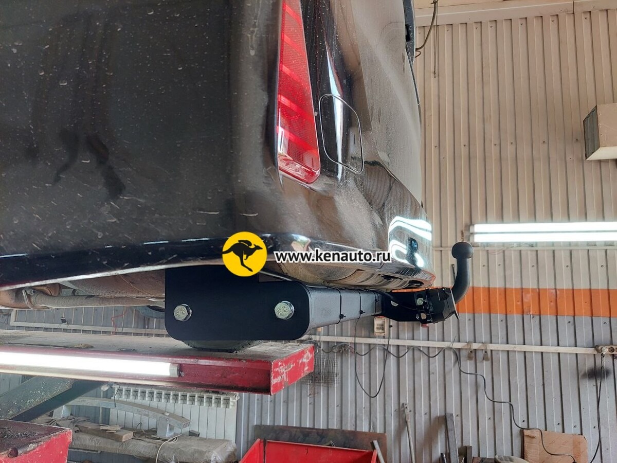 Фаркоп Halty для Toyota Voxy R80 (Mk.III) 2014-2022/ Toyota Noah R80 (Mk.III) 2014-2022/ Toyota Esquire R80 (Mk.I) 2014-2022 шар А фото 5