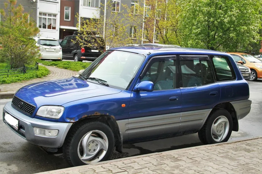 Дефлекторы V-Star для окон Toyota RAV4 I 5-дв. 1994-2000 фото 4