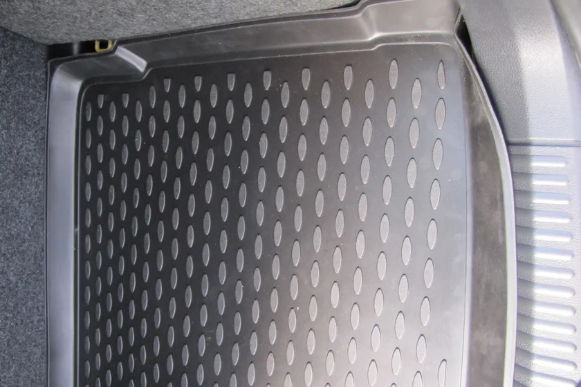 Коврик Element для багажника Volkswagen Polo V хэтчбек 2009-2022 верхний фото 2