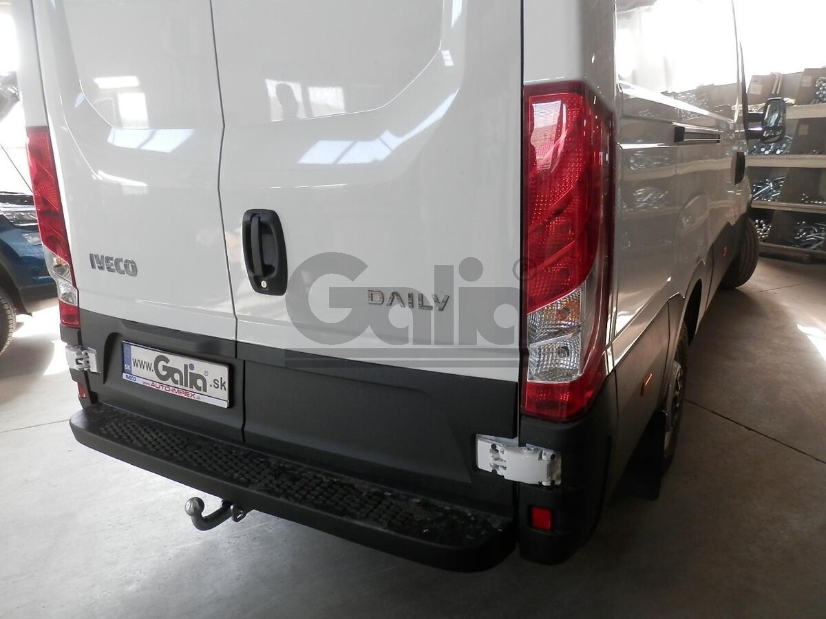 Оцинкованный фаркоп GALIA для Iveco Daily фургон/шасси 1999-2014, 2014- Шар А фото 6