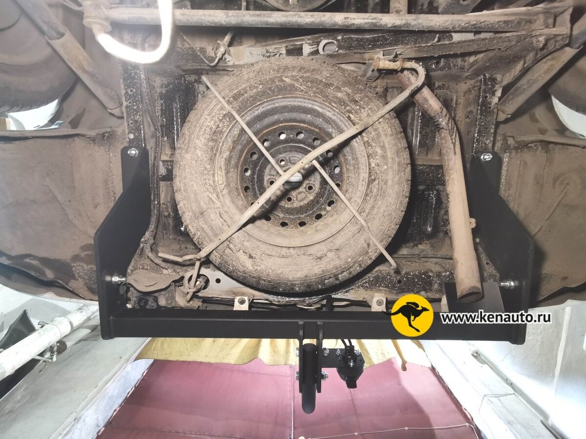 Фаркоп Halty для Toyota Lite Ace S400 (Mk.VI) 2008- /  Toyota Town Ace S400 (Mk.IV) 2008- /  Daihatsu Gran Max (Mk.I) 2007- / Mazda Bongo (Mk.V) 2020- Шар А фото 6