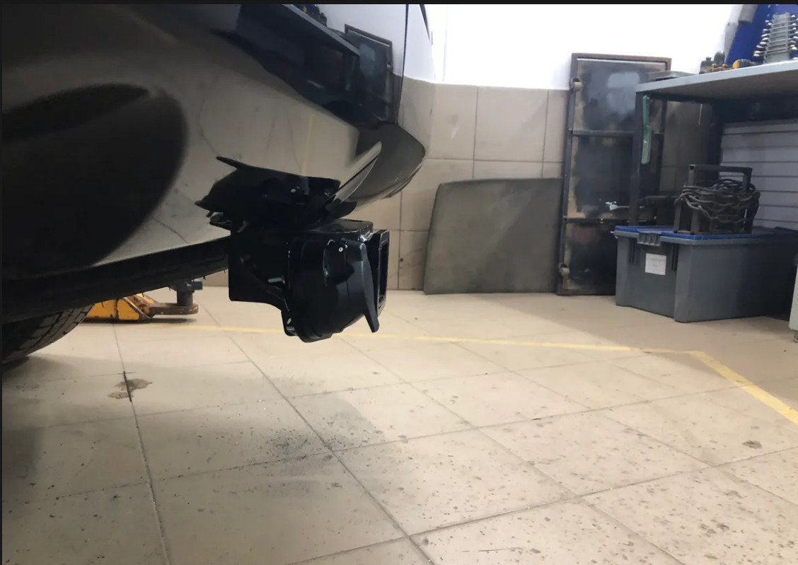 Фаркоп TowRus для Toyota Land Cruiser 300 (Mk.XII) 2021-/ Lexus LX J300 (Mk.IV) 2022-  шар E (система антистук) фото 4