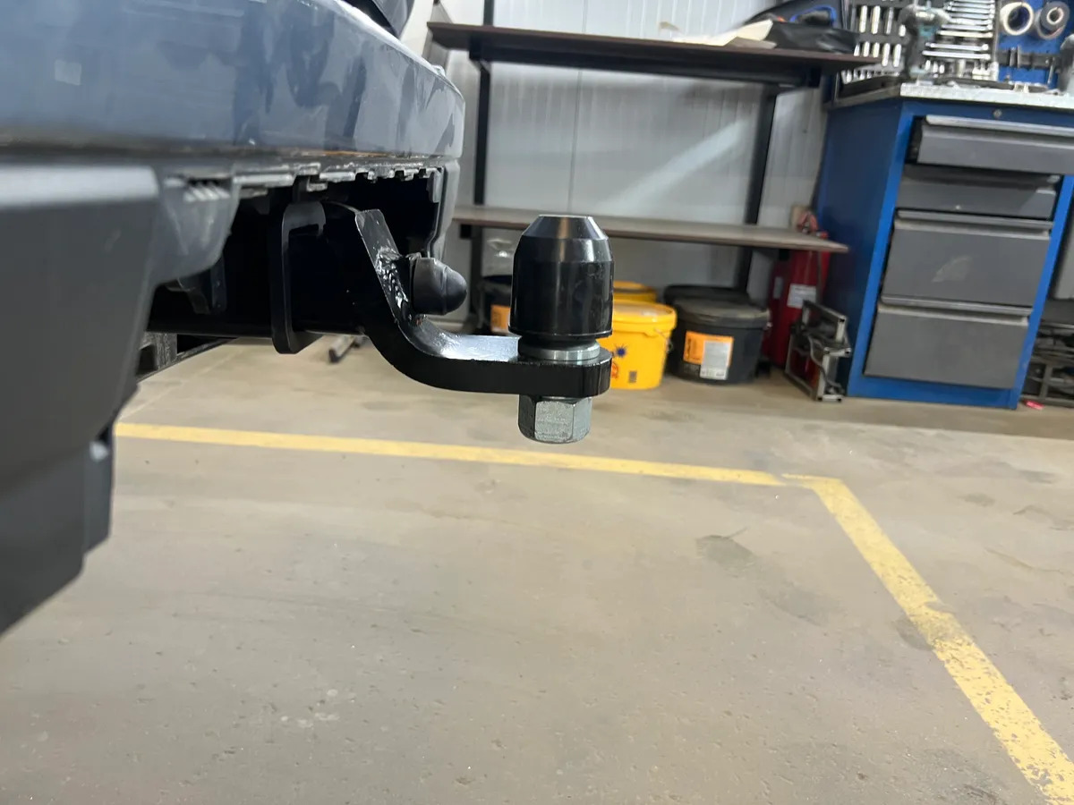 Быстросъёмный фаркоп TowRus для Land Rover Range Rover L405 (Mk.IV) 2012-2022 Шар Е с антистуком фото 6