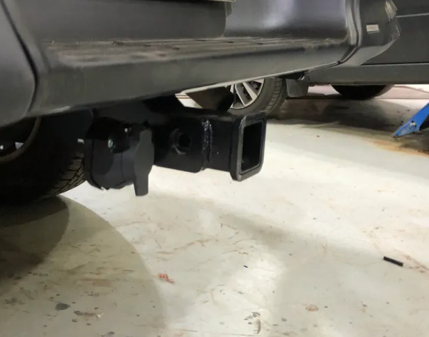 Фаркоп TowRus для Toyota Hilux AN120 (Mk.VIII) 2015- шар Е (система антистук) фото 5