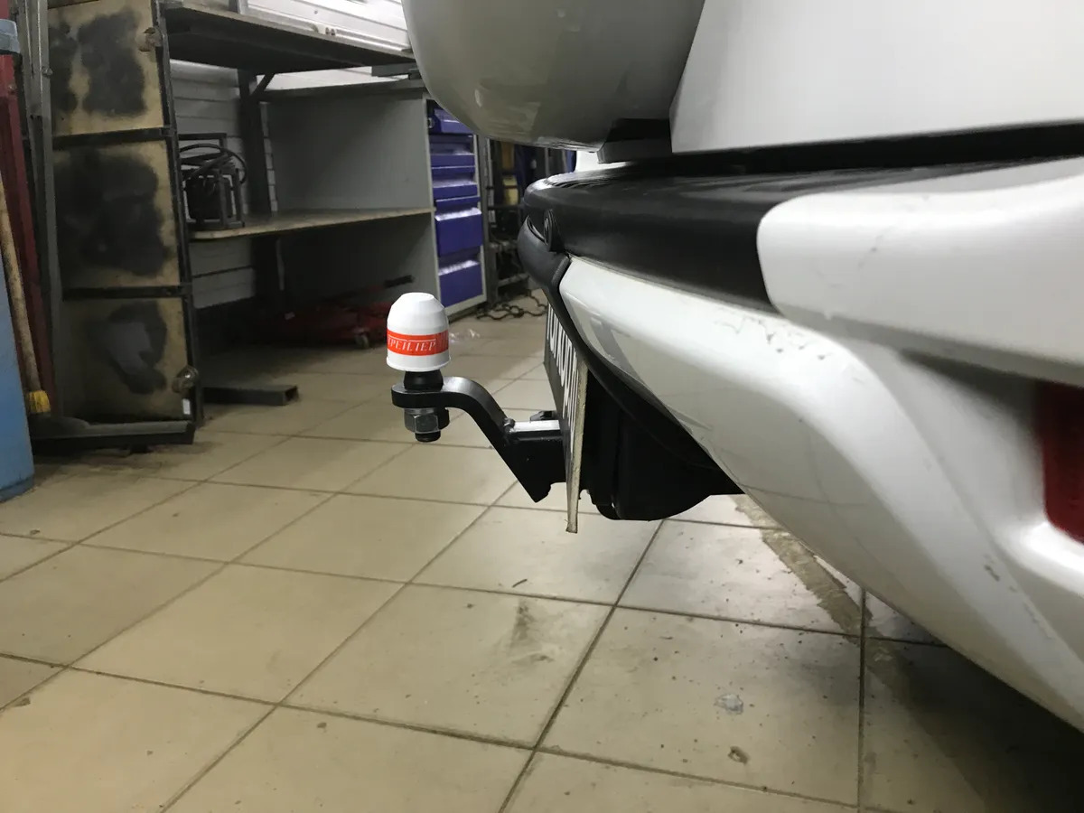 Быстросъёмный фаркоп Трейлер для Toyota RAV4 (Mk.III) 2006-2013 Шар Е фото 2