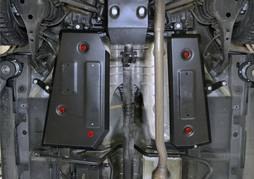 Защита АвтоБРОНЯ для топливного бака Haval H2 МКПП 4WD 2014-2021 фото 2