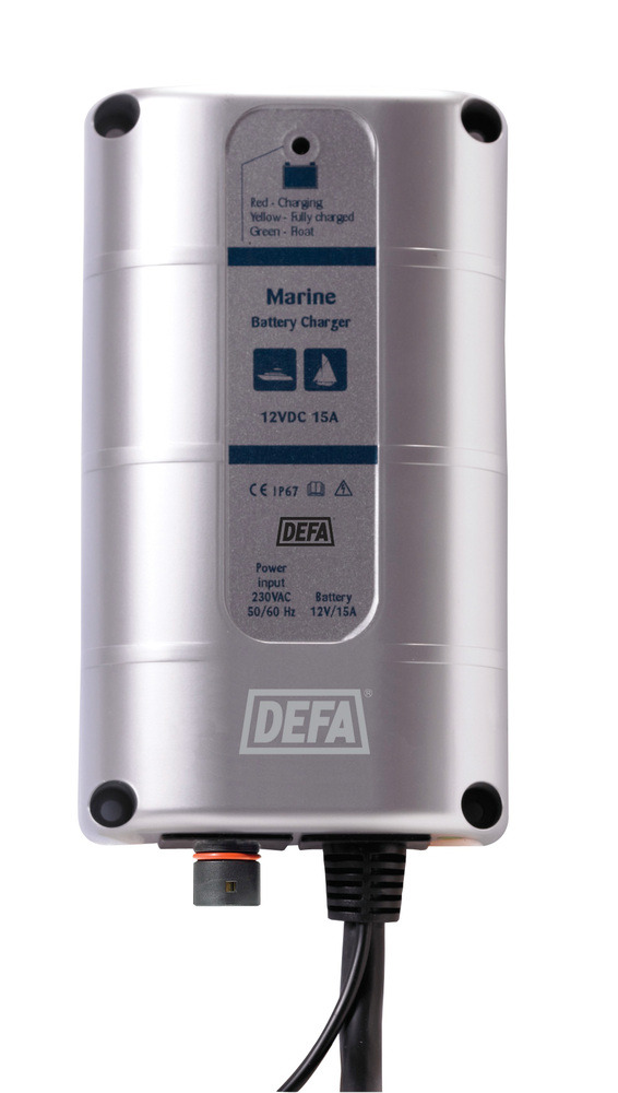 Бортовое зарядное устройство для водного транспорта DEFA 1х15А