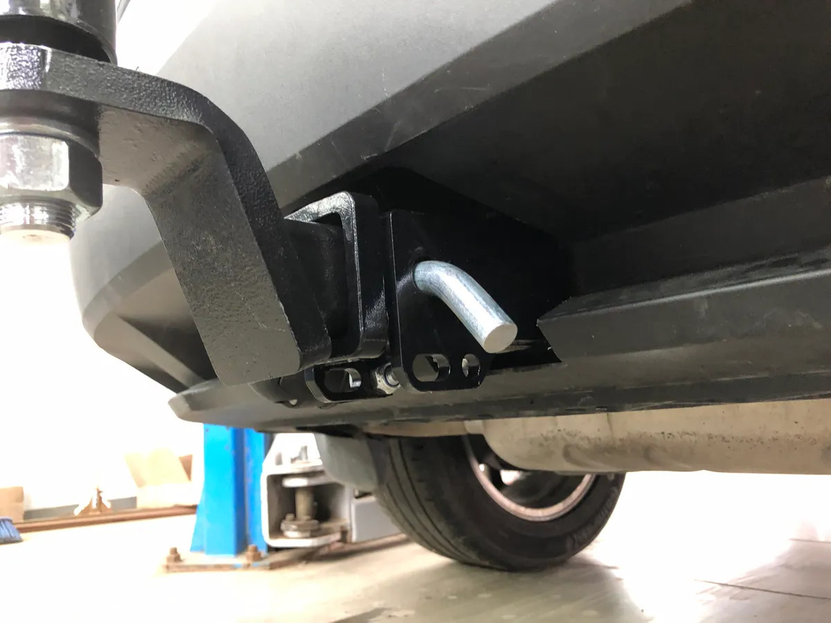 Быстросъёмный фаркоп  УНИКАР для VOLKSWAGEN TIGUAN 2007-2019/Skoda Superb 2009 -2018/Skoda Yeti/Skoda Kodiaq/Skoda Karoq/Audi Q3 2011- Шар Е фото 3