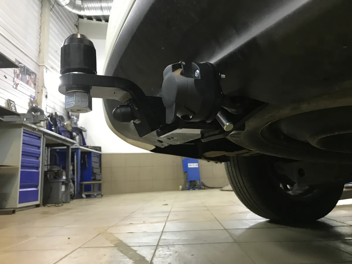 Фаркоп TowRus для Nissan Pathfinder R52 (Mk.IV) 2014-2021 /  Infiniti QX60 L50 (Mk.I) 2014-2021 /  Infiniti JX35 L50  2012-2014 Шар Е с антистуком фото 8