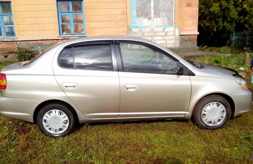 Дефлекторы Cobra Tuning для окон Toyota Echo седан 1999-2005 фото 4