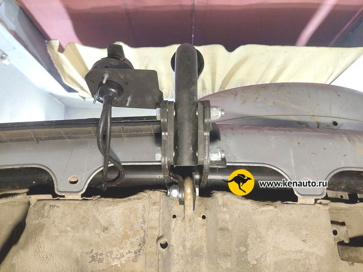 Фаркоп Halty для Honda CR-V RD1, RD2, RD3 (Mk.I) 1997-2002 Шар А фото 2
