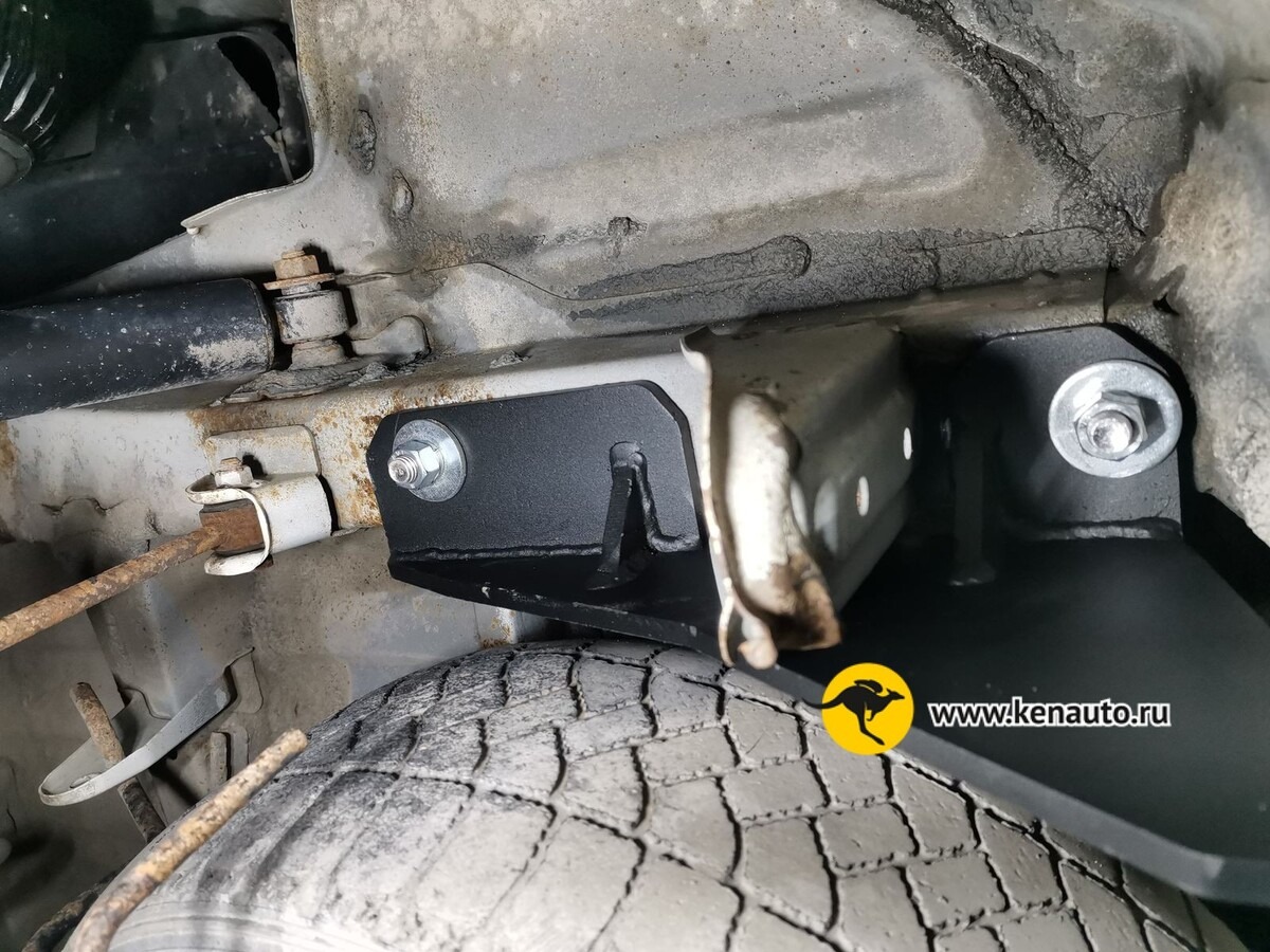Фаркоп Halty для Toyota Probox (Mk.I) 2002-2014 / Toyota Suceed (Mk.I) 2002-2014 Шар А фото 6