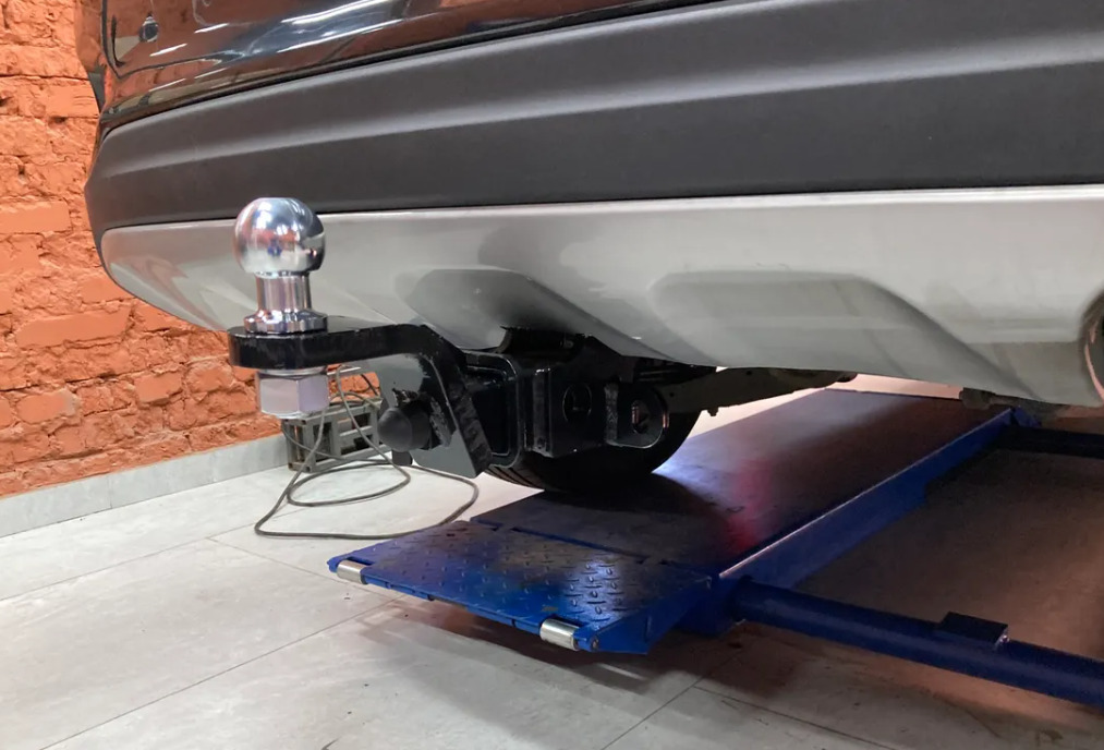 Фаркоп TowRus для Kia Sorento Prime UM (Mk.III) 2015-2020/ Hyundai Santa Fe TM (Mk.IV) 2018-2021 шар Е (система антистук) фото 4