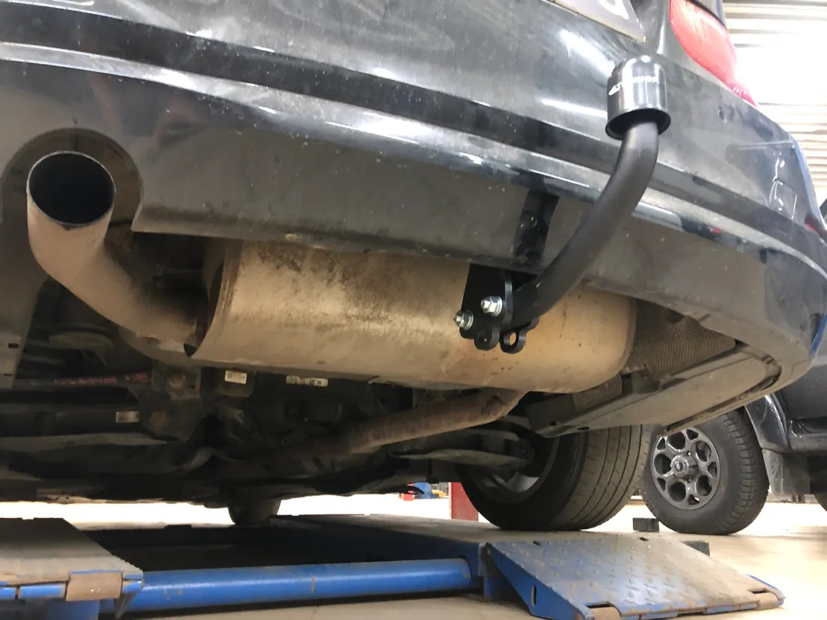 Фаркоп Steinhof для BMW 3-Series F30 (Mk.VI седан) 2011-2018 /  BMW 3-Series F31 (Mk.VI универсал) 2012-2018 Шар А фото 2