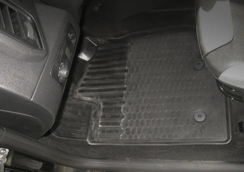 Комплект ковриков Rival для салона и багажника Lada Xray хэтчбек, Cross хэтчбек (с вещевым ящиком в салоне, без полки в багажнике, с пластиковой накладкой в проеме багажника) 2015-2022 фото 2