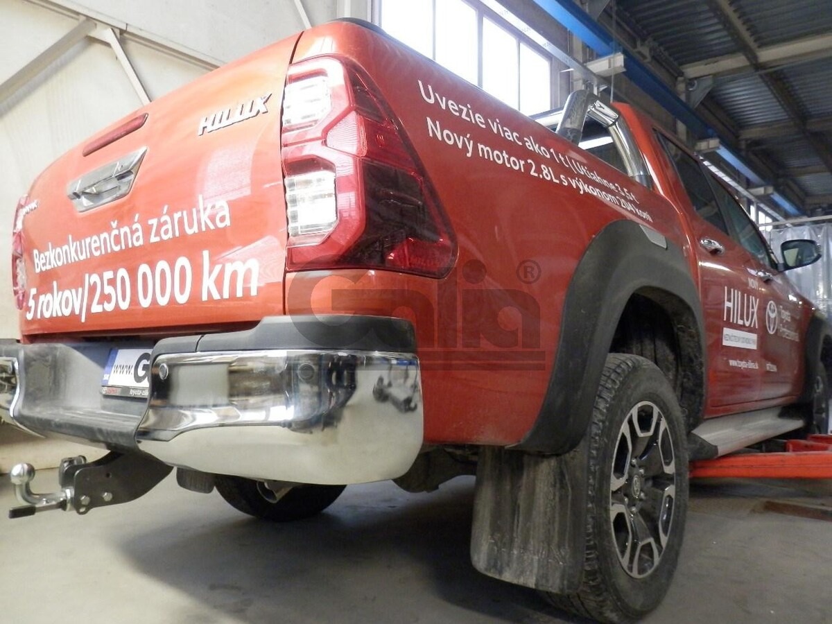 Фаркоп Galia для Toyota Hilux фото 2