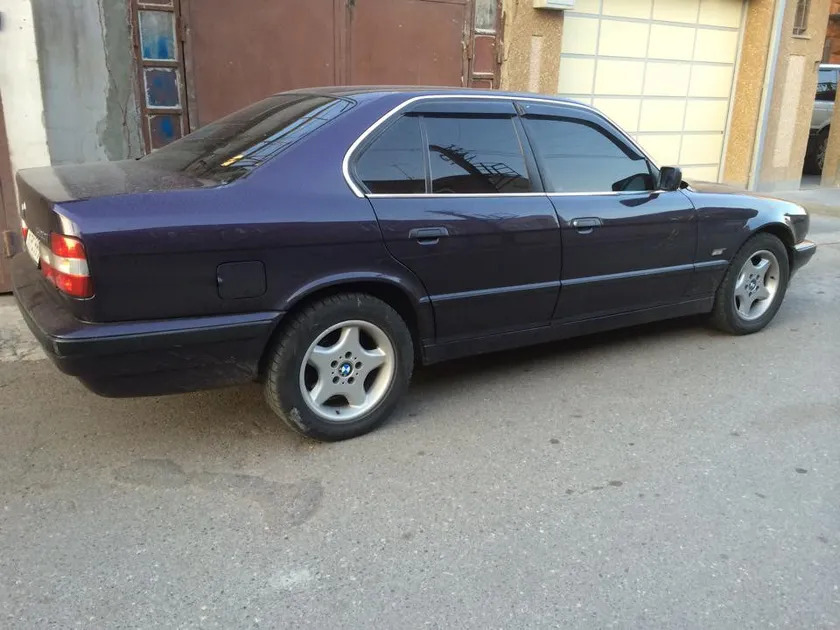 Дефлекторы Cobra Tuning для окон BMW 5 E34 седан 1988-1996 фото 3