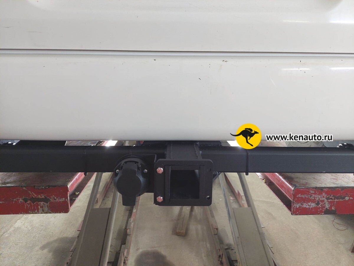 Фаркоп Halty для Toyota Lite Ace S400 2008-/ Toyota Town Ace S400 2008-/ Daihatsu Gran Max 2007-/ Mazda Bongo (Mk.V) 2020- фото 2