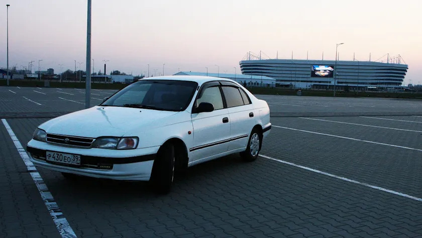 Дефлекторы Cobra Tuning для окон Toyota Carina E T19Х седан 1992-1997 фото 2