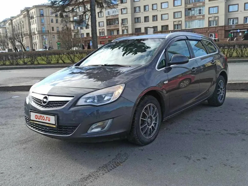 Дефлекторы Cobra Tuning для окон Opel Astra J универсал 2010-2015 фото 3