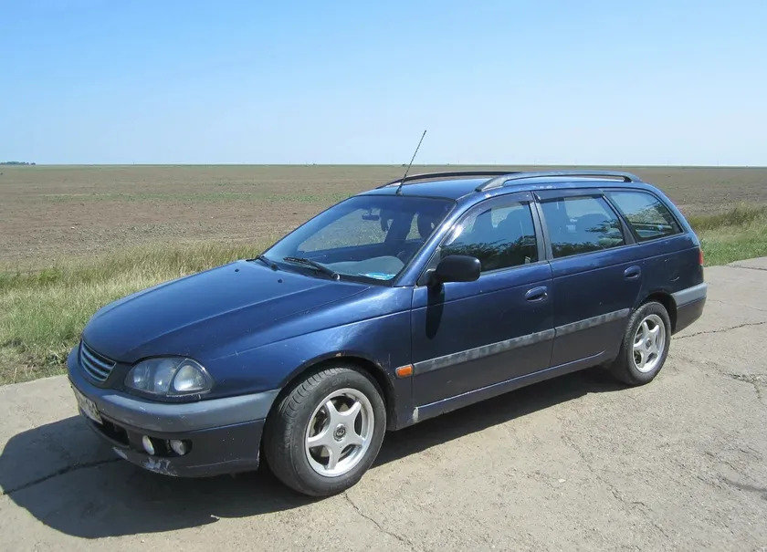 Дефлекторы Cobra Tuning для окон Toyota Avensis I универсал 1997-2002 фото 4