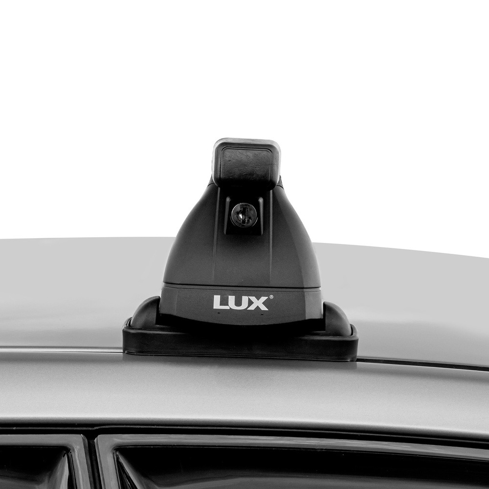 Багажник модельный в штатные места LUX БК3 прямоугольные дуги черные фото 6