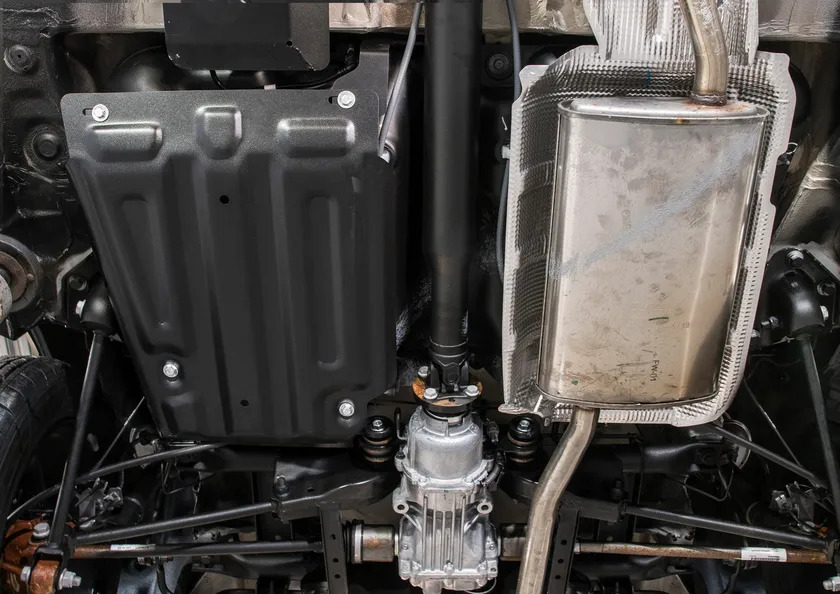 Защита AutoMax для топливного бака Nissan Terrano III 4WD 2014-2017 2017-2022 фото 2