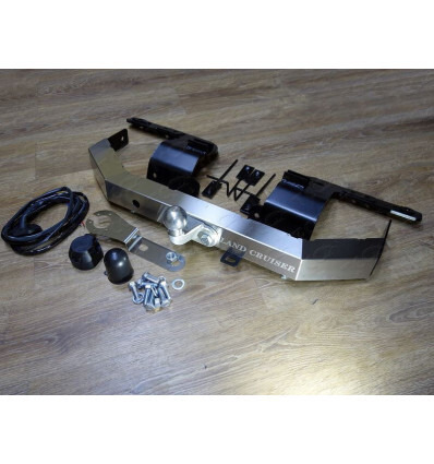 Фаркоп ТСС для Toyota Land Cruiser 200 (Mk.XI) 2007-2021 с накладкой из нержавеющей стали с надписью Land Cruiser Шар F фото 2