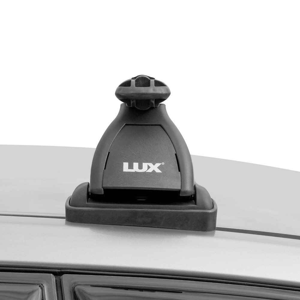 Багажник модельный в штатные места LUX БКШМ аэродинамические дуги фото 5