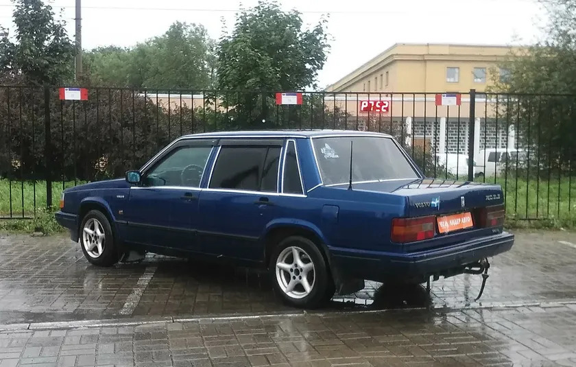 Дефлекторы Cobra Tuning для окон Volvo 740 седан / комби 1984-1992 фото 4