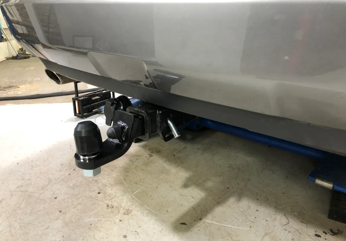 Фаркоп TowRus для Toyota RAV4 XA50 (Mk.V) 2019-2025 шар Е (система антистук) фото 6