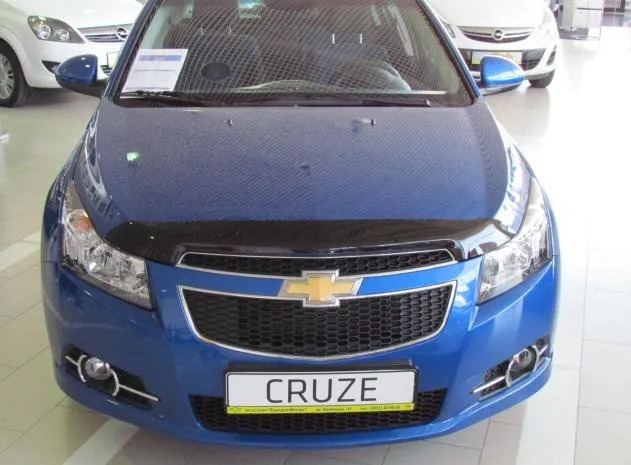 Дефлектор SIM для капота Chevrolet Cruze седан 2009-2015