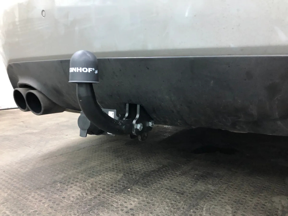 Быстросъёмный фаркоп Steinhof для BMW 3-Series F30 (Mk.VI седан) 2011-2018 /  BMW 3-Series F31 (Mk.VI универсал ) 2012-2018 Шар AV фото 2