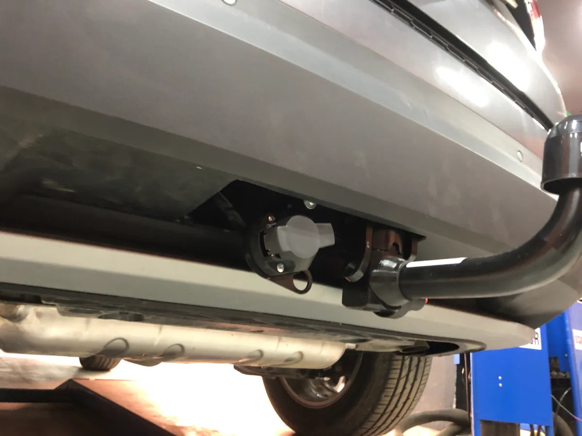 Быстросъёмный фаркоп Oris  для Volkswagen Tiguan (Mk.I/Mk.II) 2016-2024 /  Seat Ateca 2016- /  Skoda Kodiaq (Mk.I) 2017-2023 / Skoda Karoq (Mk.I) 2017- Шар AV фото 10