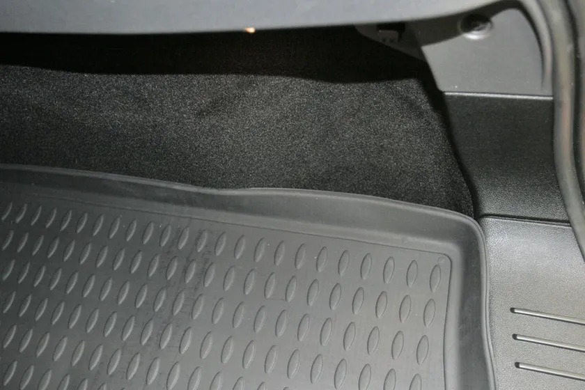 Коврик Element для багажника Ford Focus II хэтчбек 2004-2011 фото 3