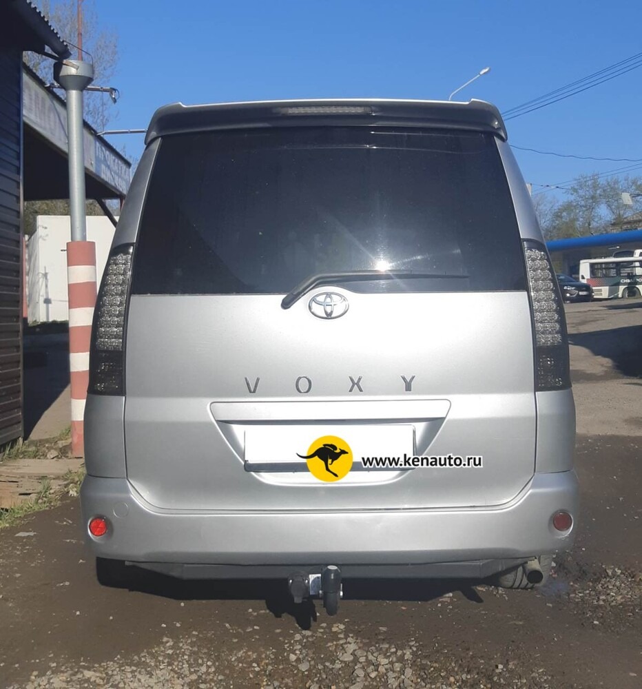 Фаркоп Halty для Toyota Voxy R60 (Mk.I 2WD) 2001-2007 / Toyota Noah R60 (Mk.I 2WD) 2001-2007 Шар А фото 4