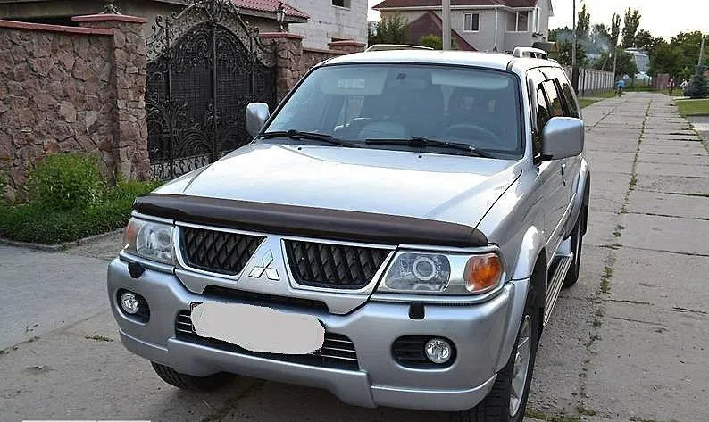 Дефлектор SIM для капота Mitsubishi Pajero Sport I 2000-2007