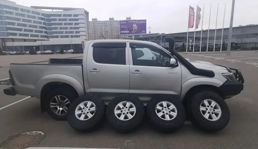 Дефлекторы V-Star для окон Toyota Hilux VII Double Cab пикап 4-дв. 2011-2015 фото 4