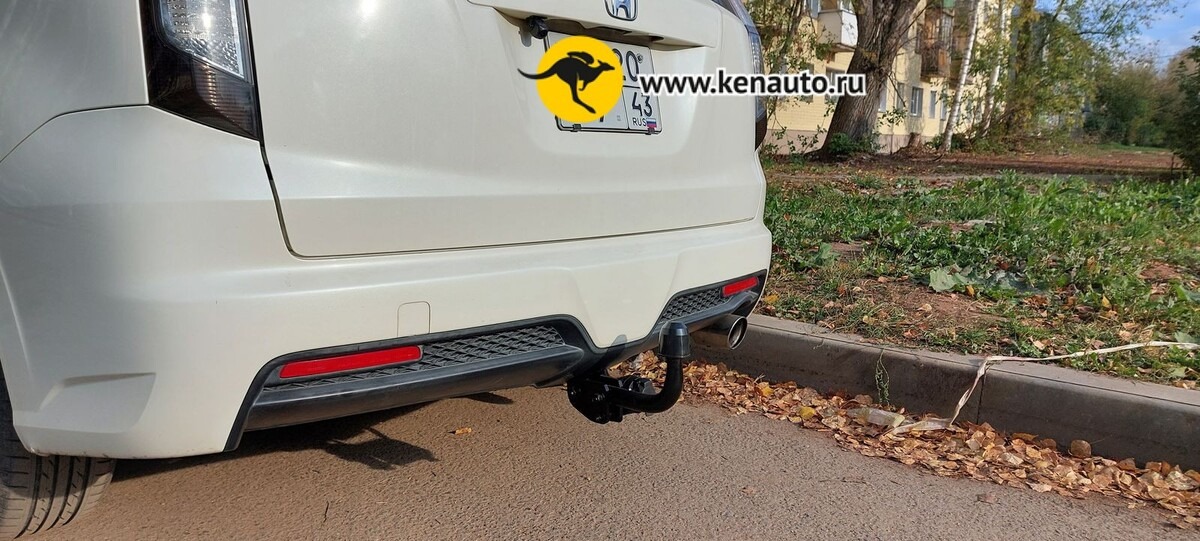 Фаркоп Halty для Honda Stream (Mk.II) 2006-2014 Шар А фото 5