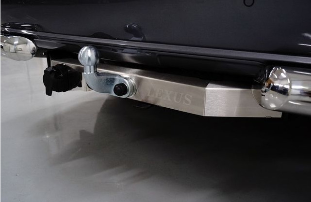 Фаркоп оцинкованный ТСС с накладкой с надписью Lexus для Lexus GX460 J150 (Mk.II) 2019-2023 шар F фото 4
