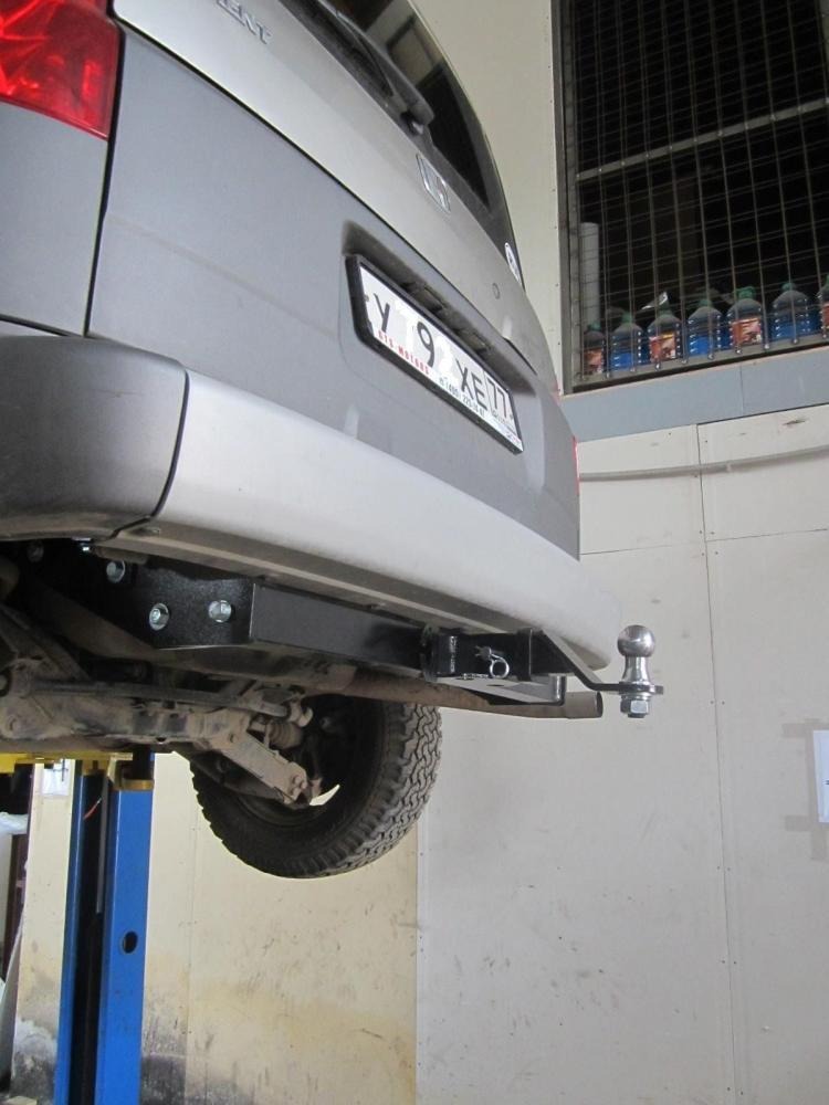 Быстросъёмный фаркоп Бизон с хромированной накладкой  для Honda Element (Mk.I) 2003-2011 Шар Е фото 4