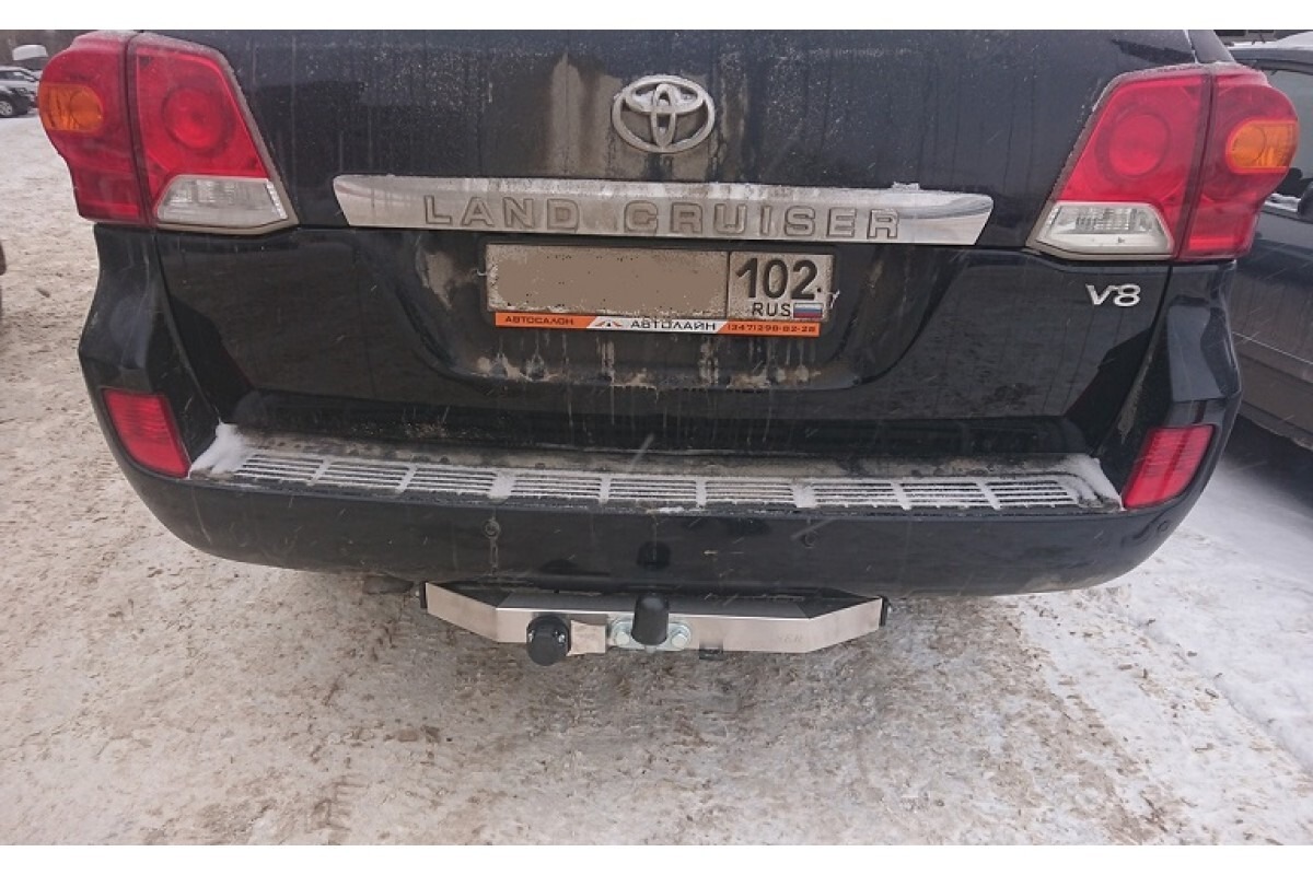 Фаркоп ТСС для Toyota Land Cruiser 200 (Mk.XI) 2007-2021 с накладкой из нержавеющей стали с надписью Land Cruiser Шар F фото 5