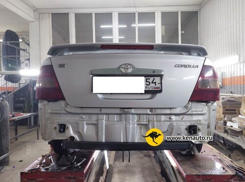 Фаркоп Halty для Toyota Corolla E120 (Mk.IX седан) 2000-2006 Шар А