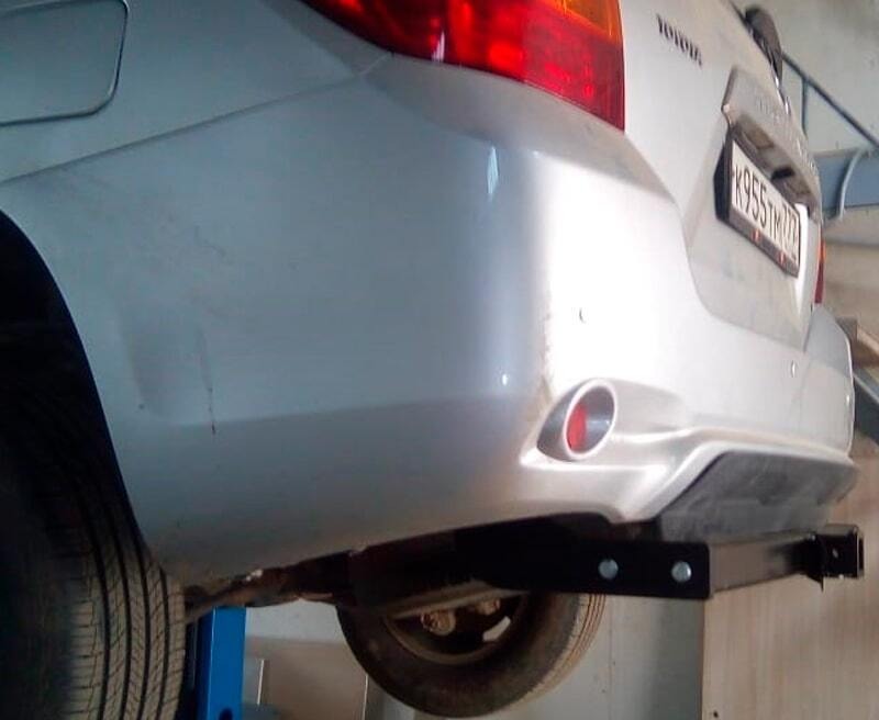 Быстросъёмный фаркоп Бизон с хромированной накладкой Toyota Highlander (Mk.I)  2003-2010 / Lexus RX 300 / 350 / 400 2003-2009 Шар Е фото 2