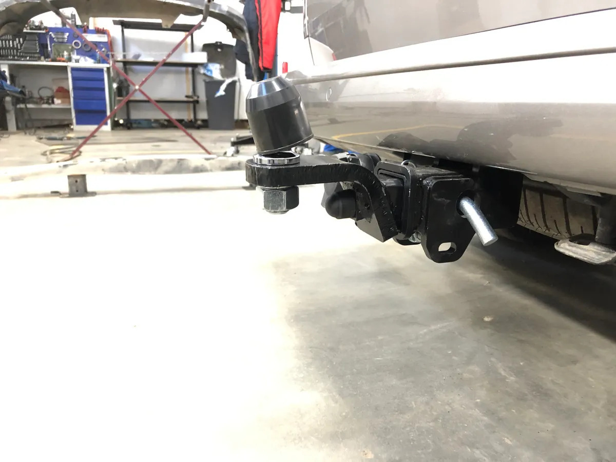 Быстросъёмный фаркоп TowRus для Volkswagen Transporter/Multivan/Caravelle/California 2003-2024 Тип шара EA  фото 8