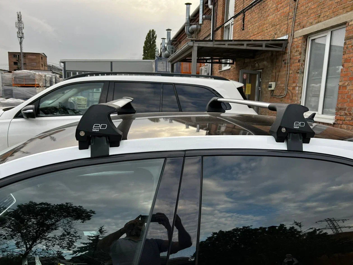 Багажник модельный на гладкую крышу PILIGRIM TANA крыловидные дуги фото 4