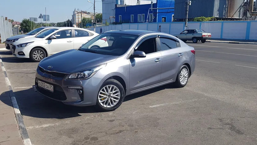 Дефлекторы Cobra для окон (c хром. молдингом) Kia Rio IV седан 2017-2022 фото 2