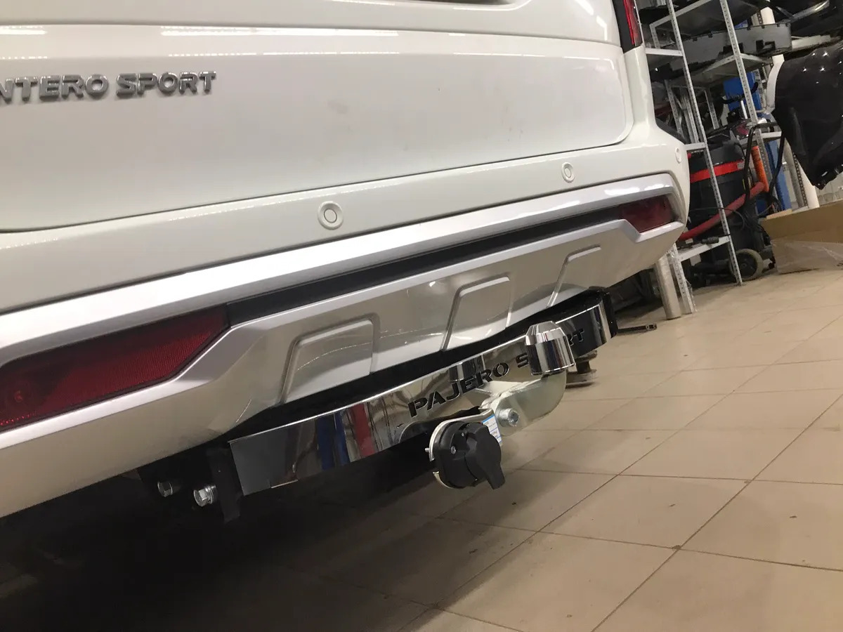 Оцинкованный фаркоп Baltex с накладкой из нержавеющей стали для Mitsubishi Pajero Sport 2021- Шар F фото 3